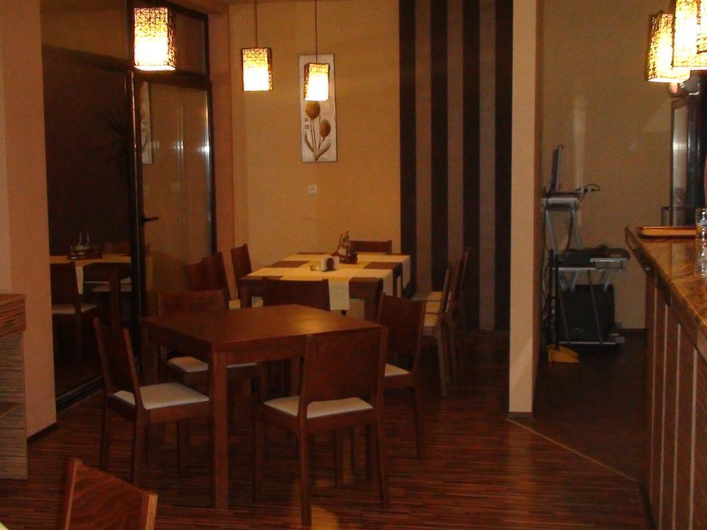 Hotel Rusalka Kiten  Rum bild