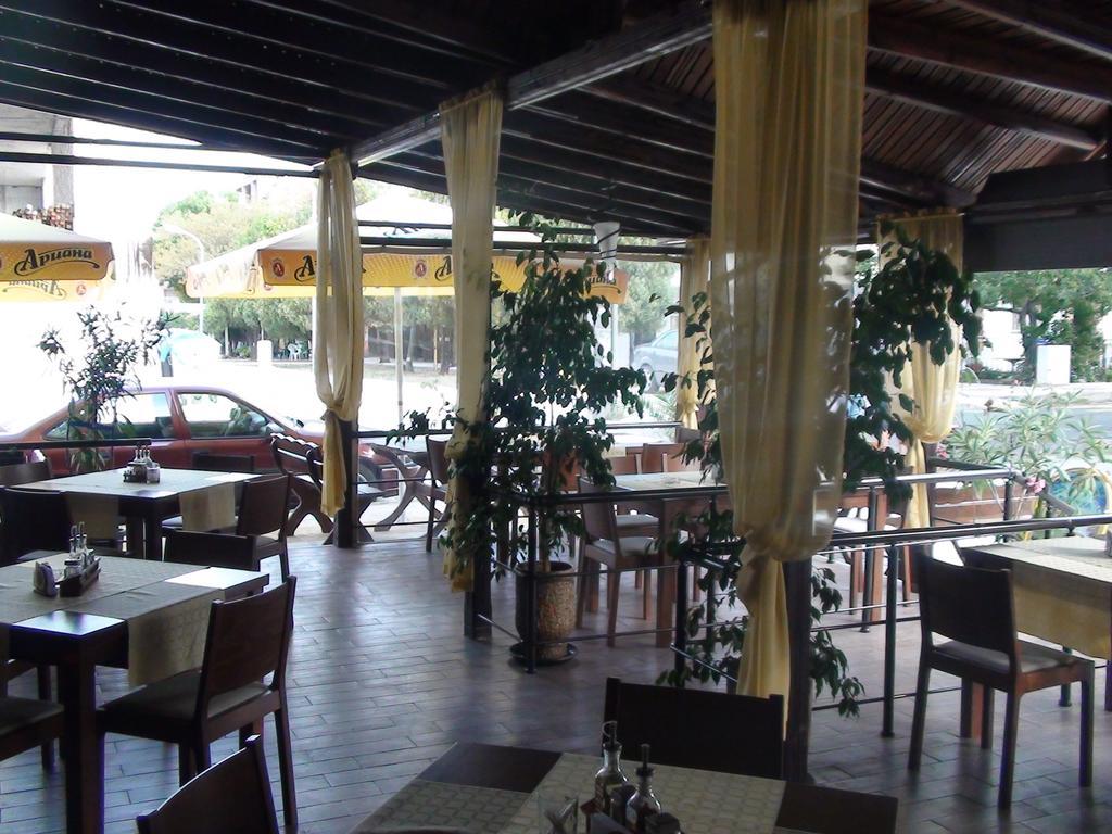 Hotel Rusalka Kiten  Rum bild